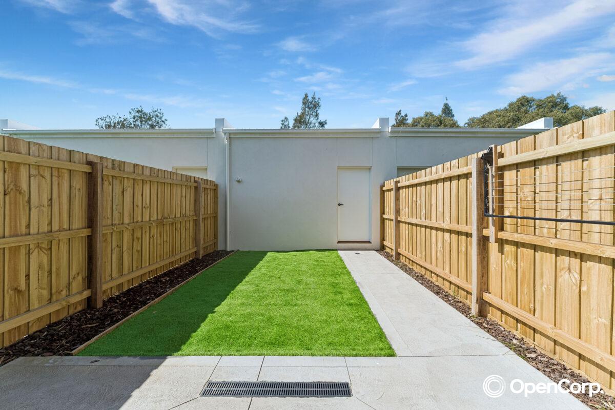 7 Tasman Boulevard, Donnybrook, VIC 3064