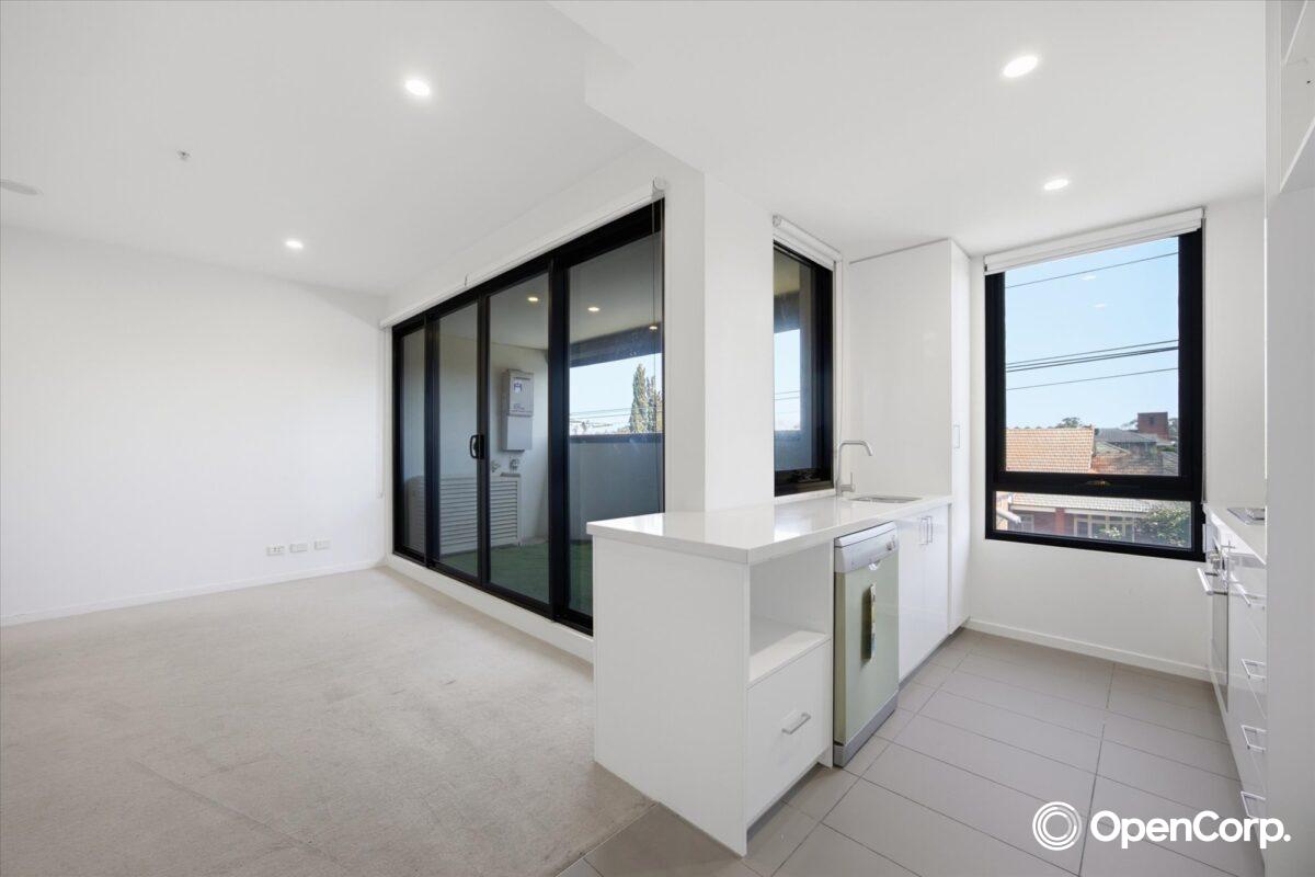 201/389 Neerim Road, Carnegie, VIC 3163