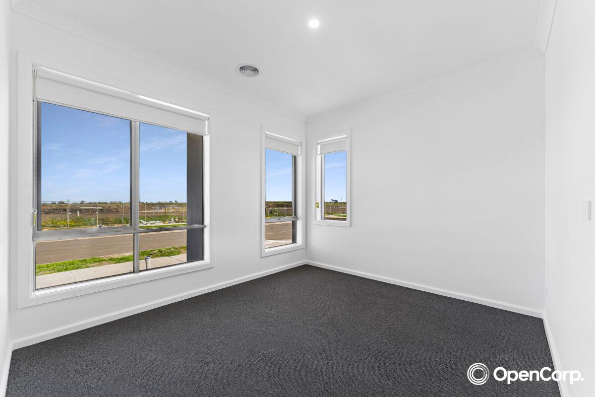 50 Tara Circuit, Donnybrook, VIC 3064