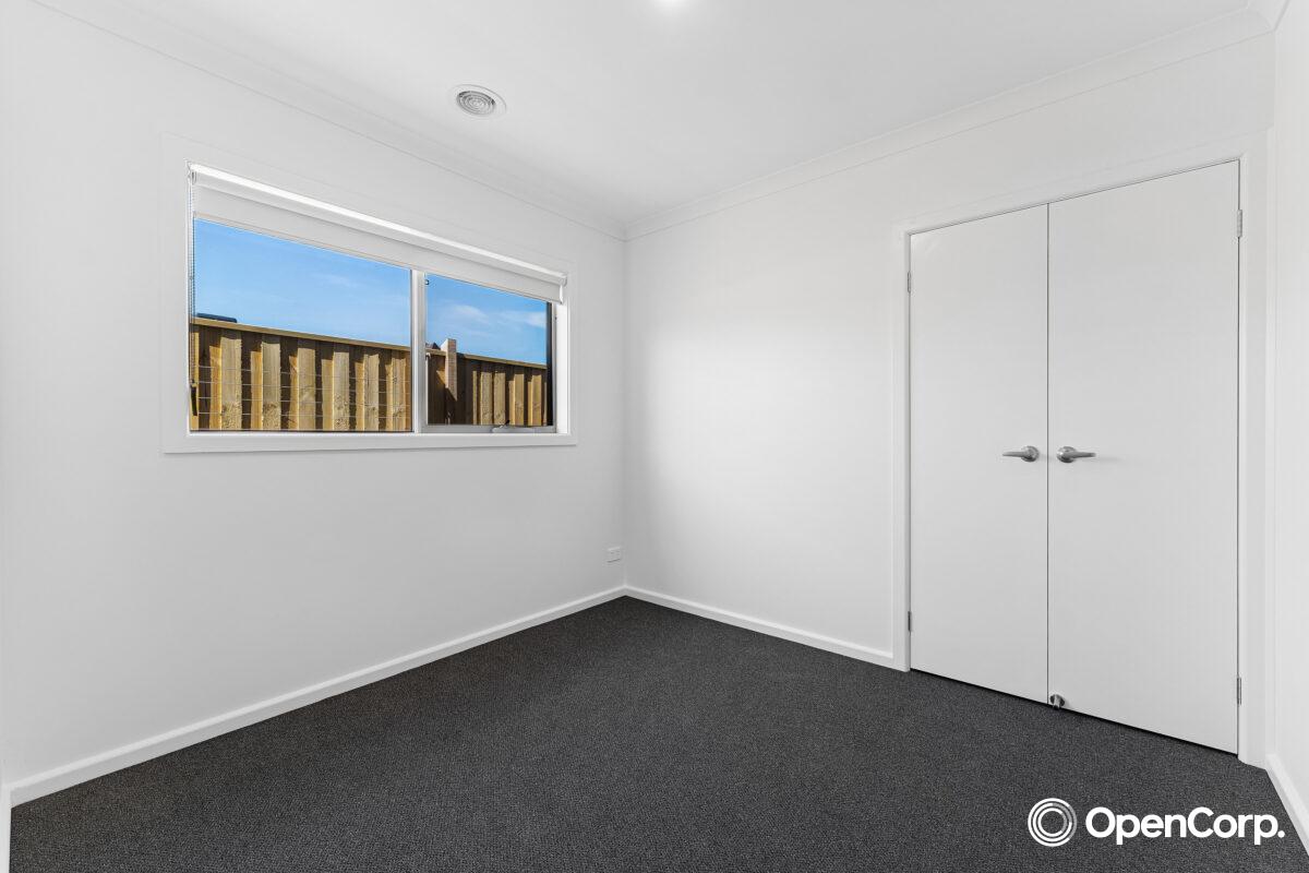 50 Tara Circuit, Donnybrook, VIC 3064