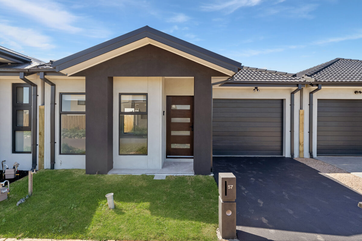57 Collette Circuit, Deanside, VIC 3336