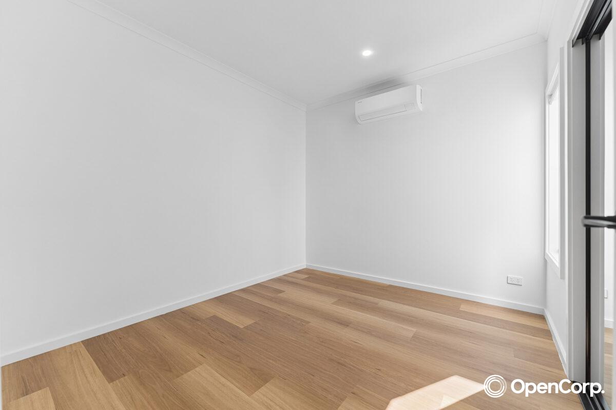 57 Collette Circuit, Deanside, VIC 3336
