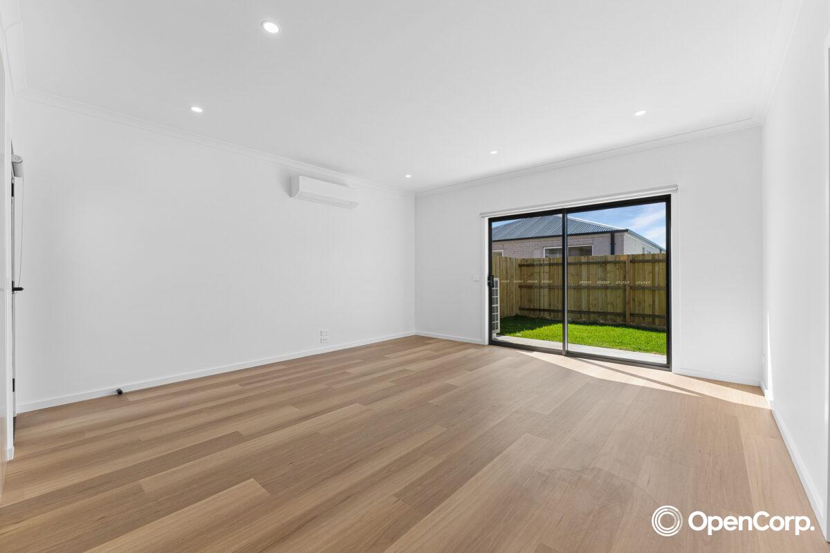 57 Collette Circuit, Deanside, VIC 3336