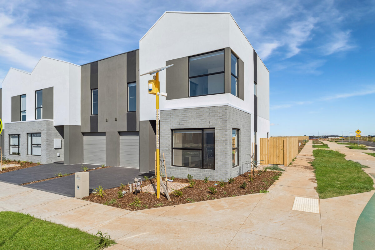 2 Winslet Road, Deanside, VIC 3336