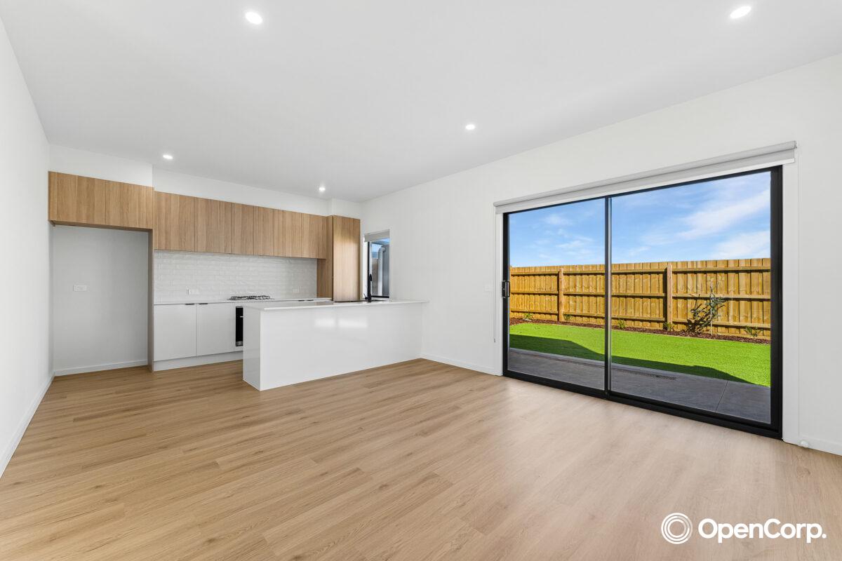 2 Winslet Road, Deanside, VIC 3336