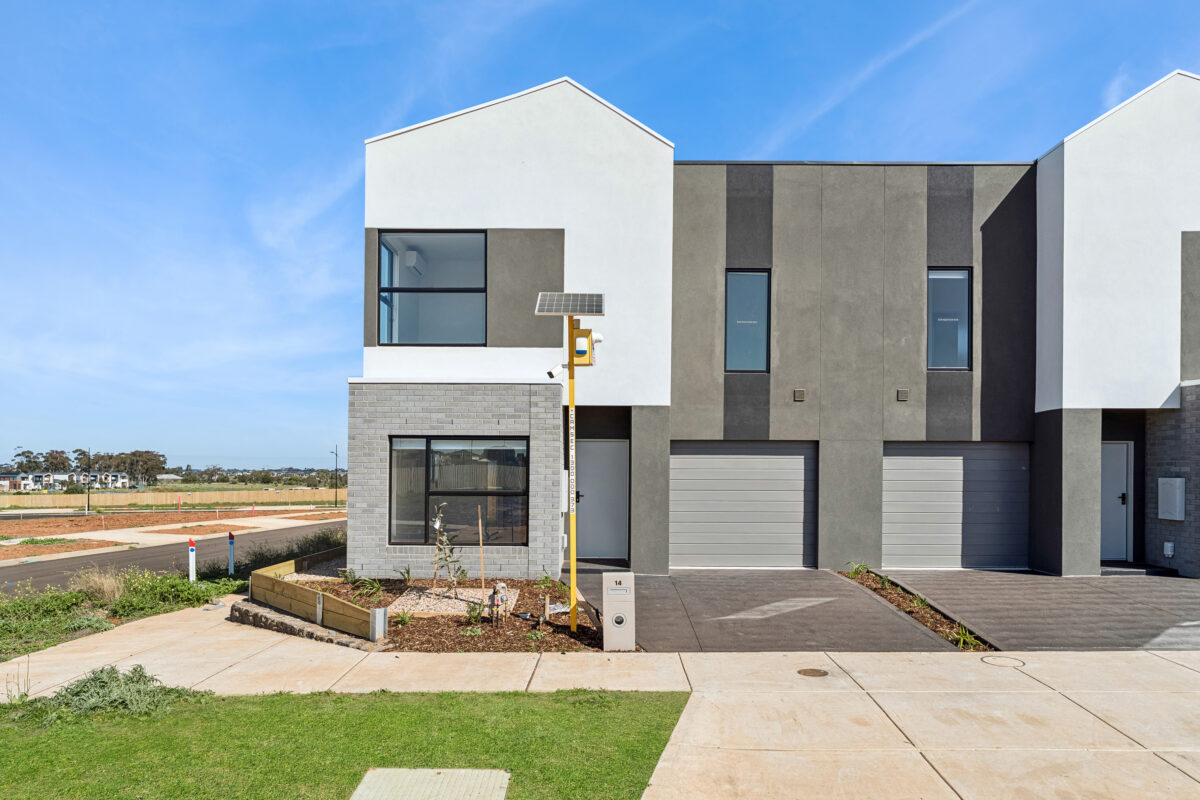 14 Winslet Road, Deanside, VIC 3336