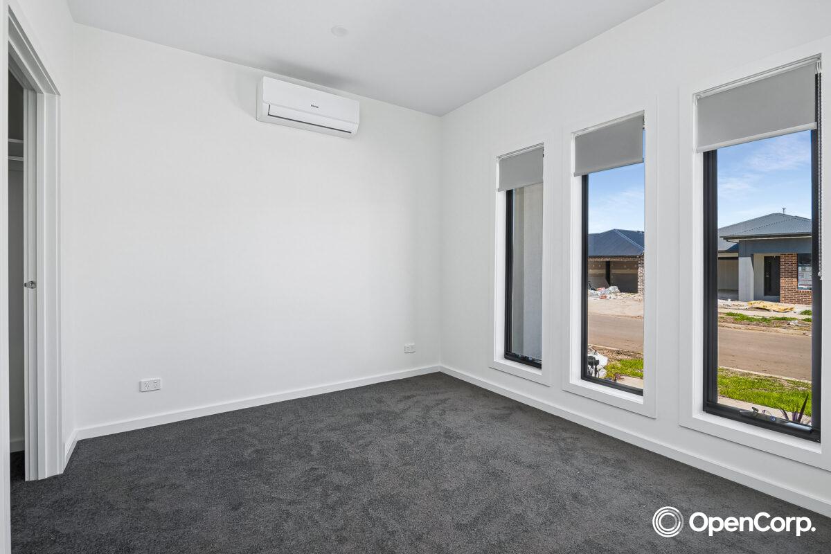 6 Clondalkin Street, Woodstock, VIC 3751