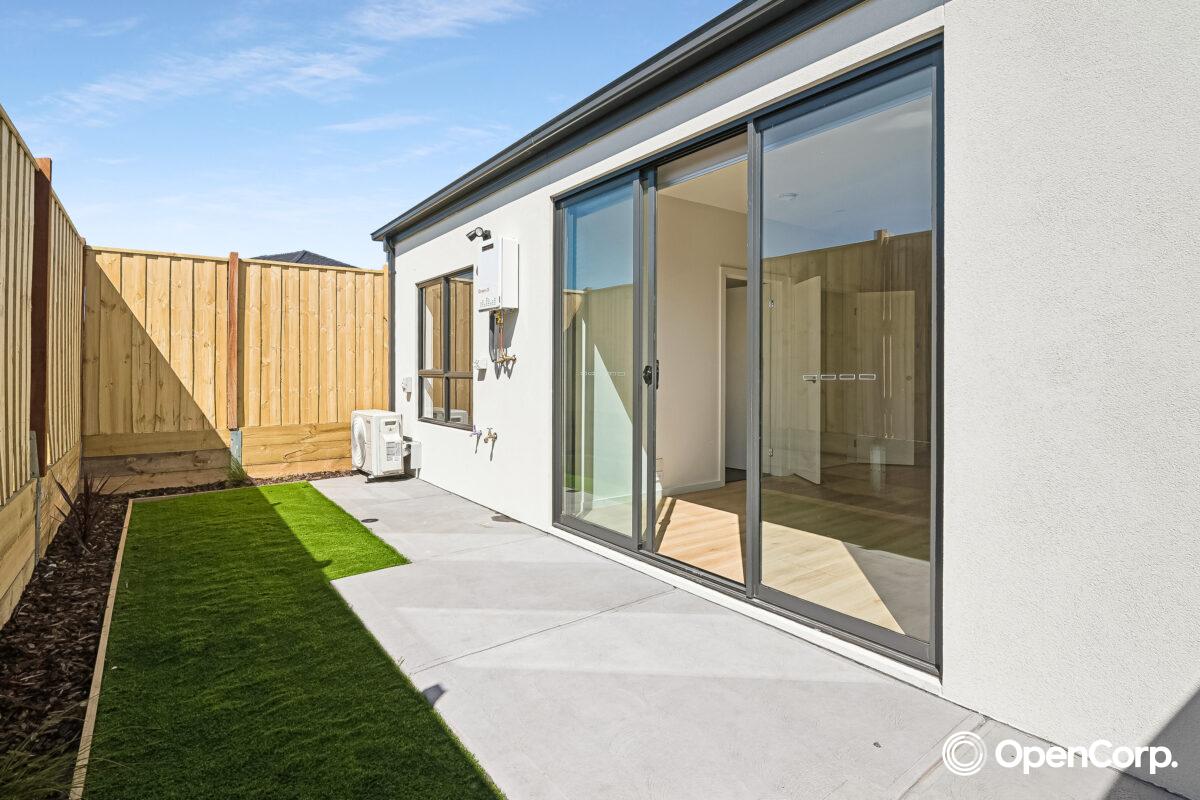 6 Clondalkin Street, Woodstock, VIC 3751