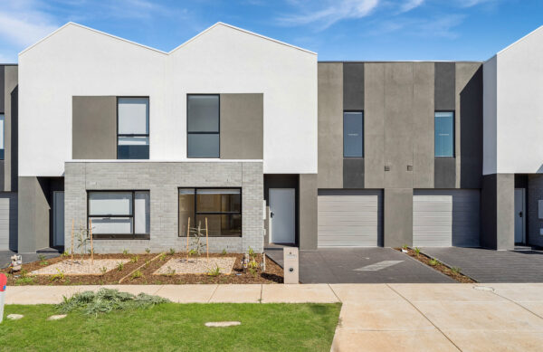 4 Winslet Road, Deanside, VIC 3336