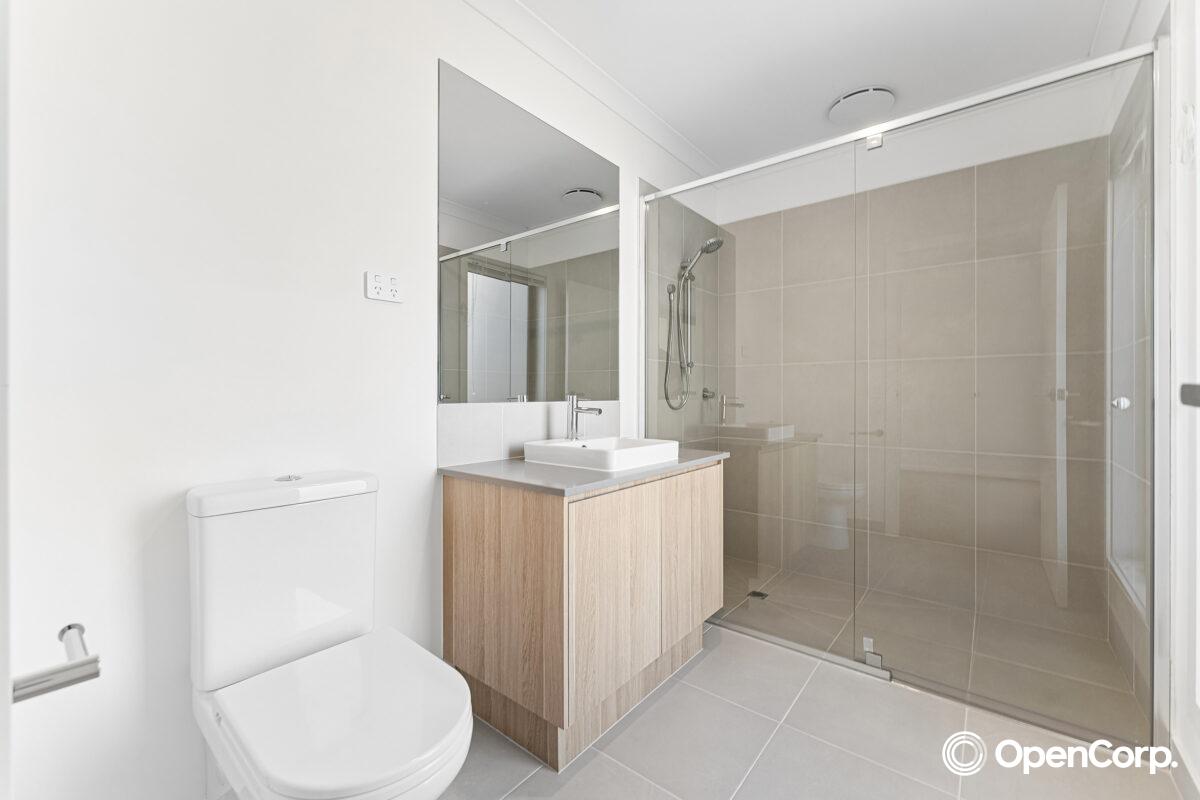 39 Buckwheat Walk, Mickleham, VIC 3064