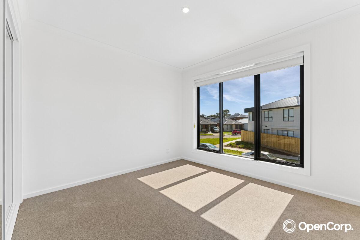 43 Buckwheat Walk, Mickleham, VIC 3064