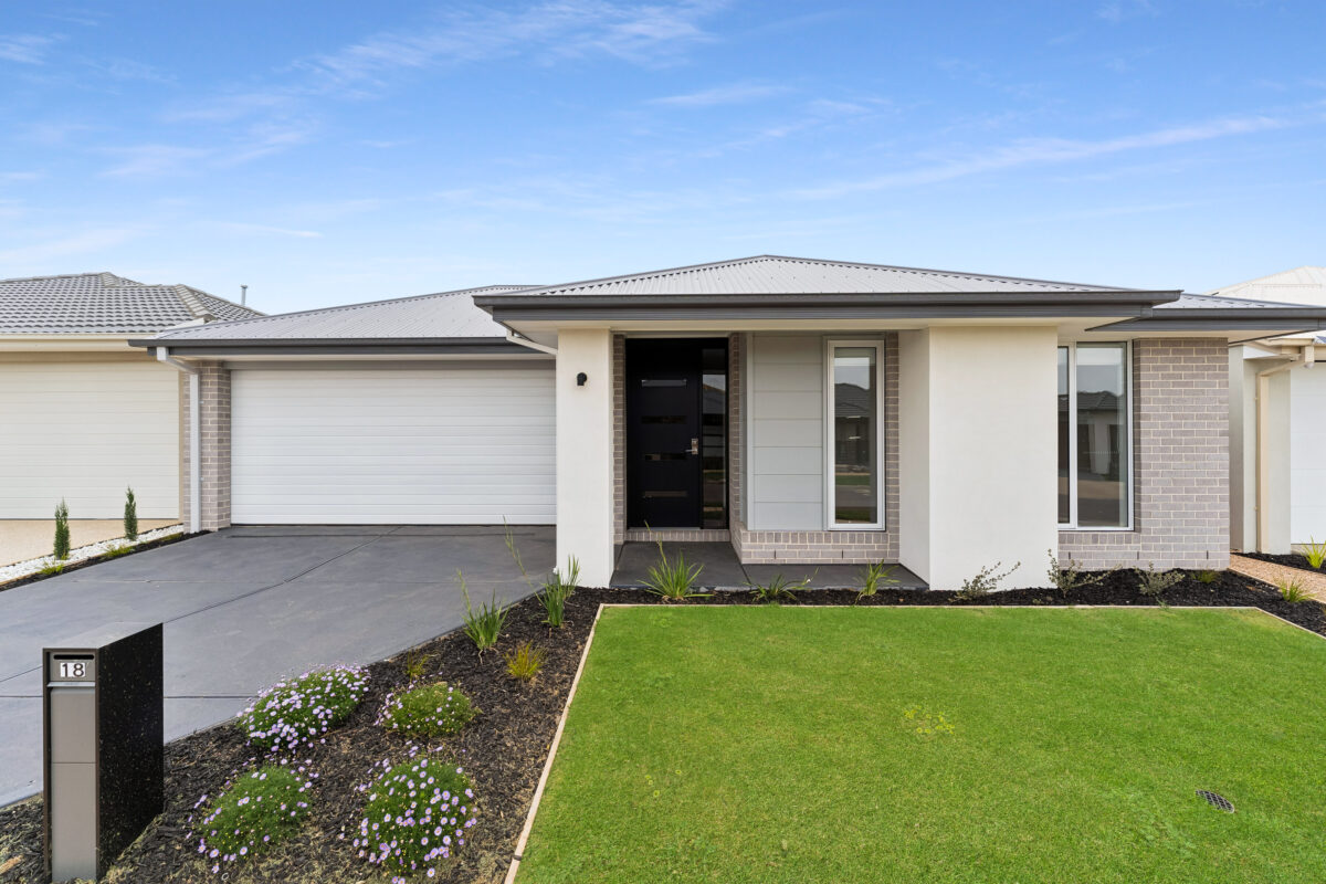 18 Pinatubo Street, Truganina, VIC 3029