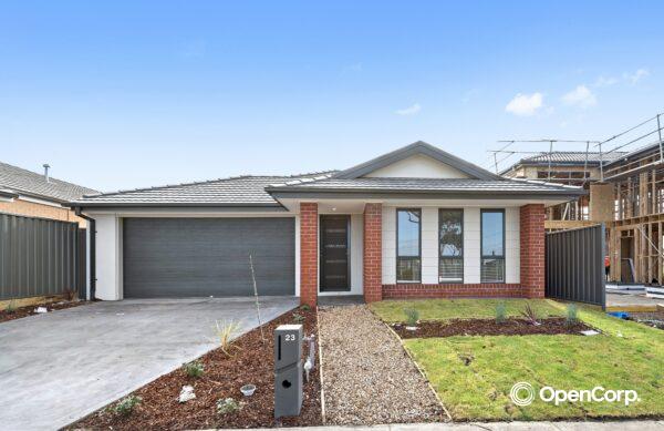 23 Brilliant Street, ROXBURGH PARK, VIC 3064