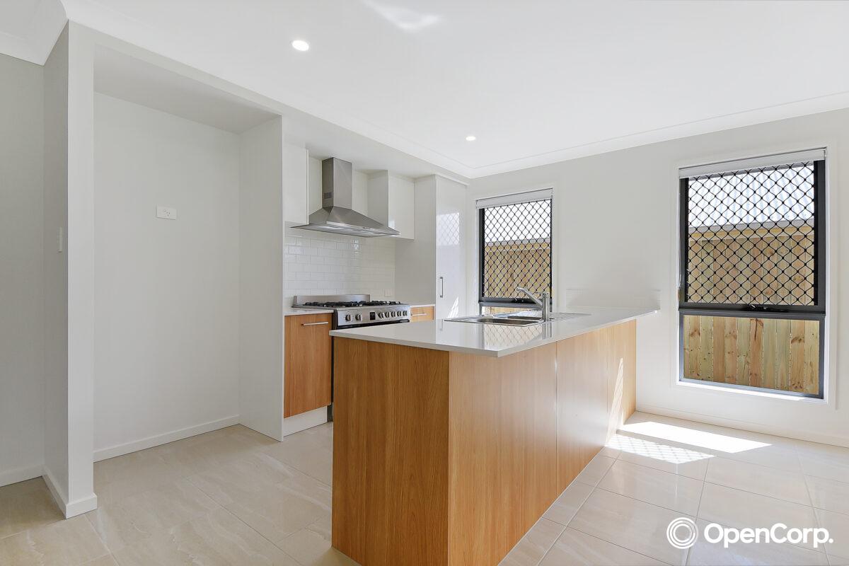 16 Baronet Place, PALLARA, QLD 4110