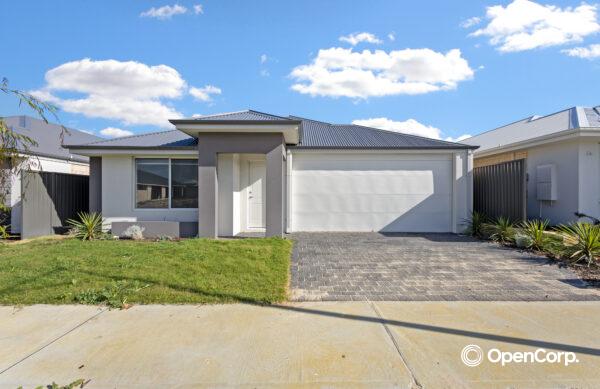 34 Casina Way, Jindalee, WA 6036