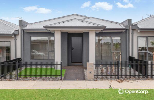 9 Auggie Way, Tarneit, VIC 3029