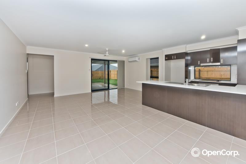 56 Invergarry Circuit, Heathwood, QLD 4110
