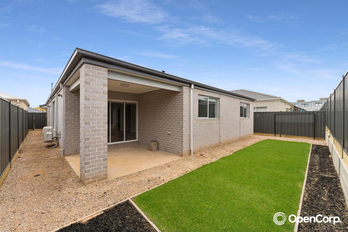 18 Pinatubo Street, Truganina, VIC 3029