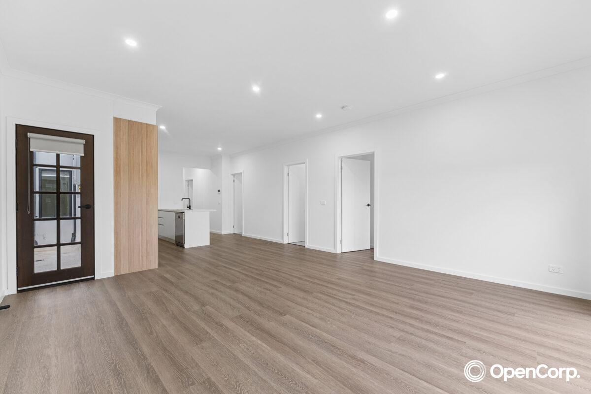 63 Collette Circuit, Deanside, VIC 3336
