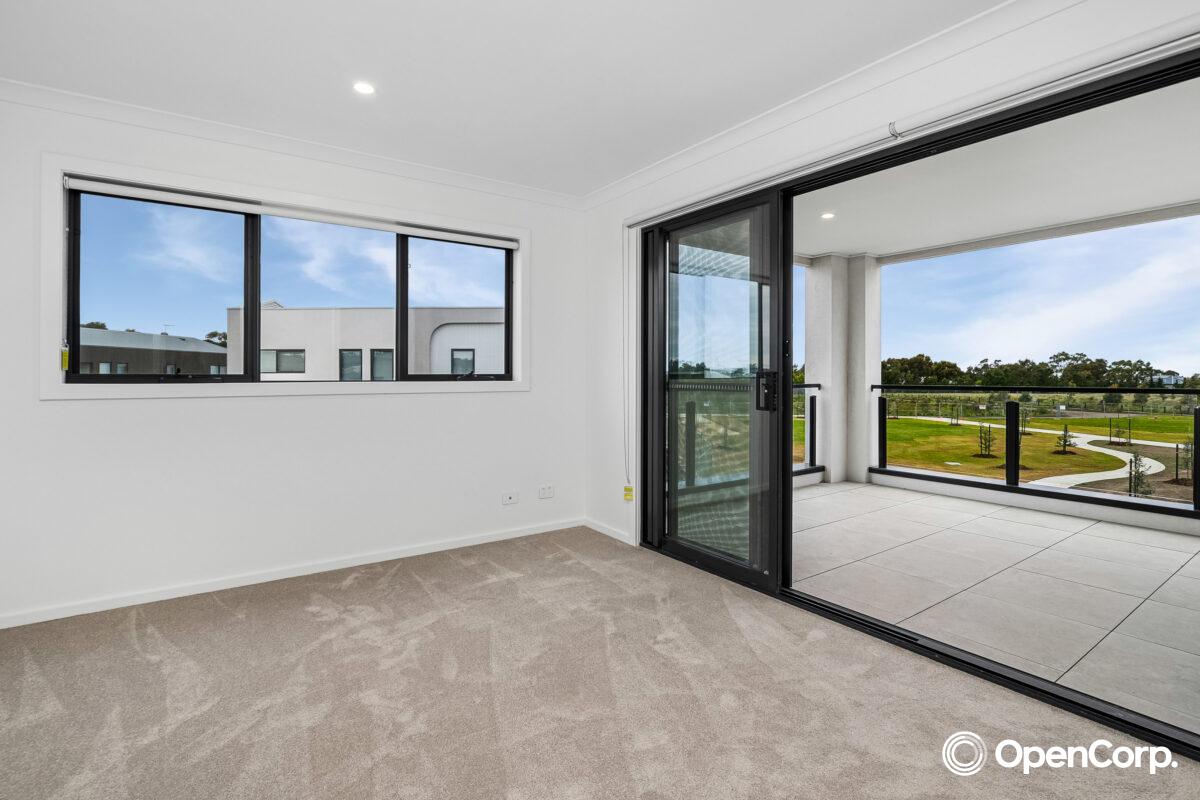 45 Buckwheat Walk, Mickleham, VIC 3064