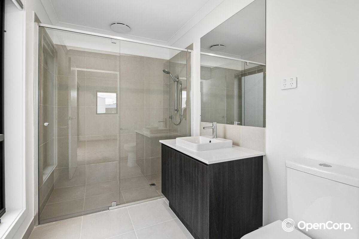 45 Buckwheat Walk, Mickleham, VIC 3064