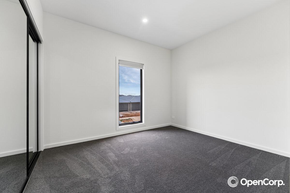 6 Winslet Road, Deanside, VIC 3336