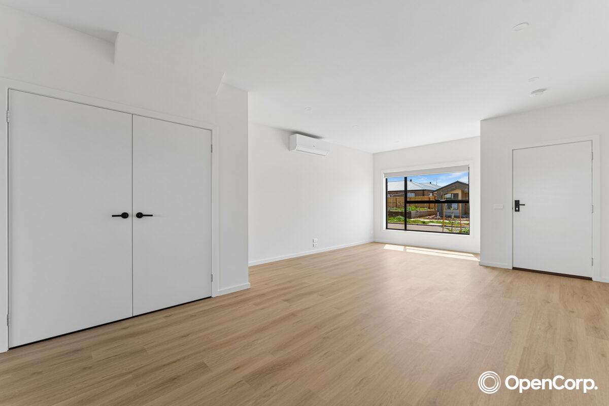 10 Winslet Road, Deanside, VIC 3336