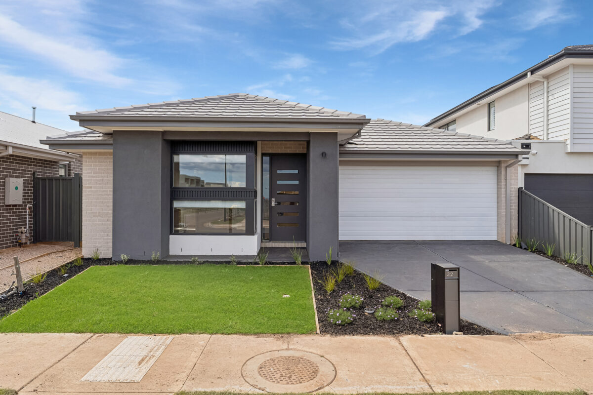 32 Madeira Drive, Truganina, VIC 3029