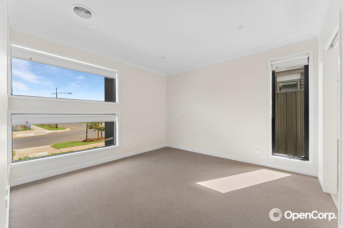 32 Madeira Drive, Truganina, VIC 3029