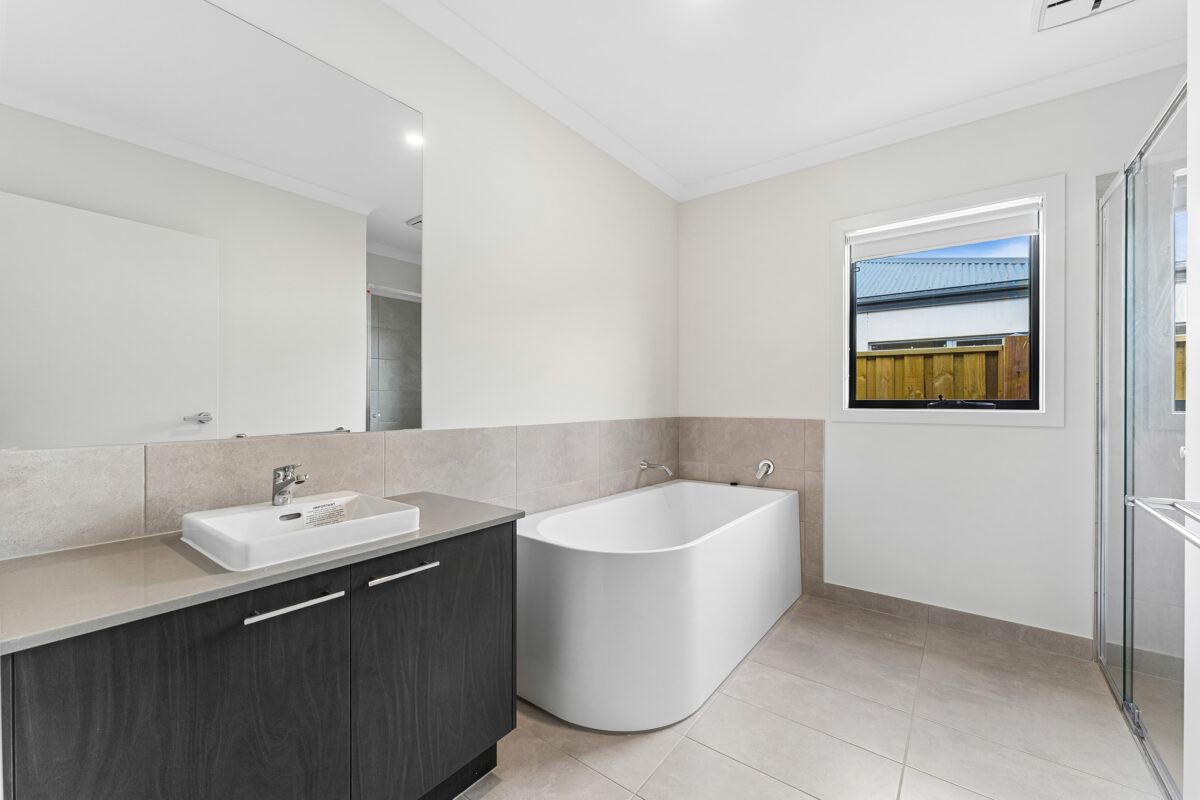 16 Arkwright Street, Deanside, VIC 3336