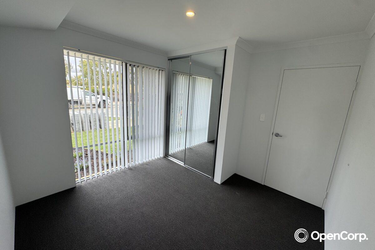 7 Canary Drive, HAMMOND PARK, WA 6164