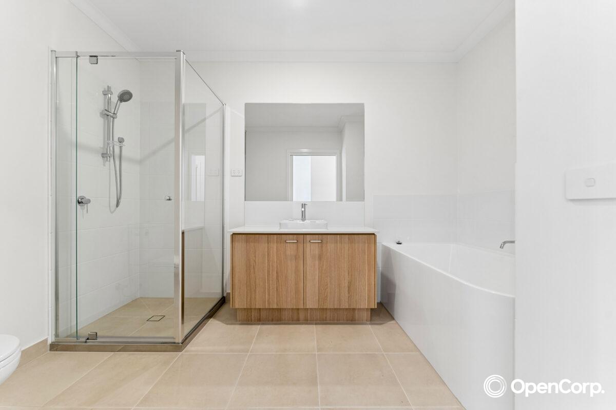 15 Capulin View, Fraser Rise, VIC 3336
