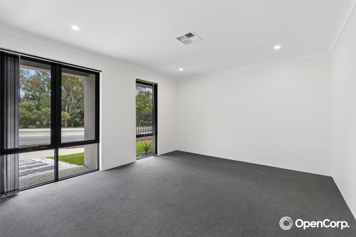 122 West Parade, South Guildford, WA 6055