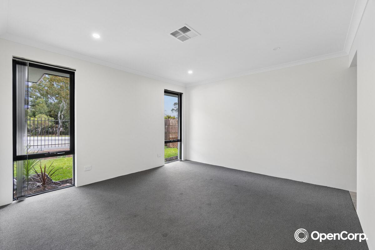 122 West Parade, South Guildford, WA 6055