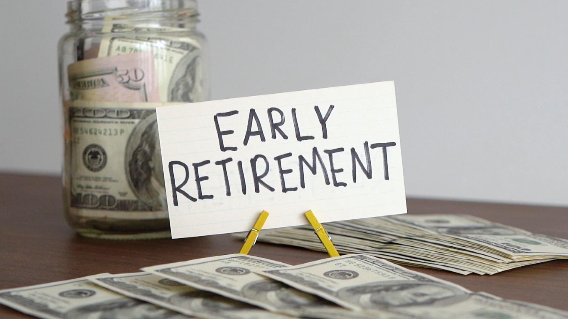 Early Retirement - Featured Image